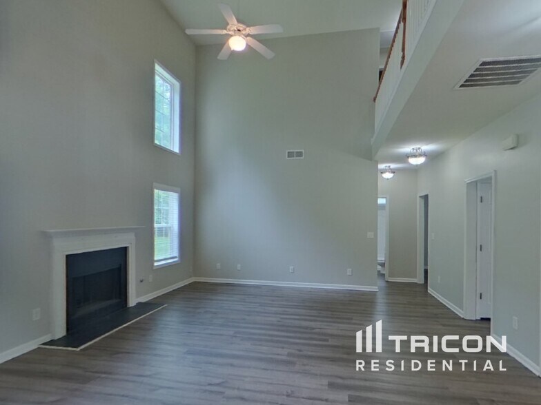 Building Photo - 3530 Woodsong Rw