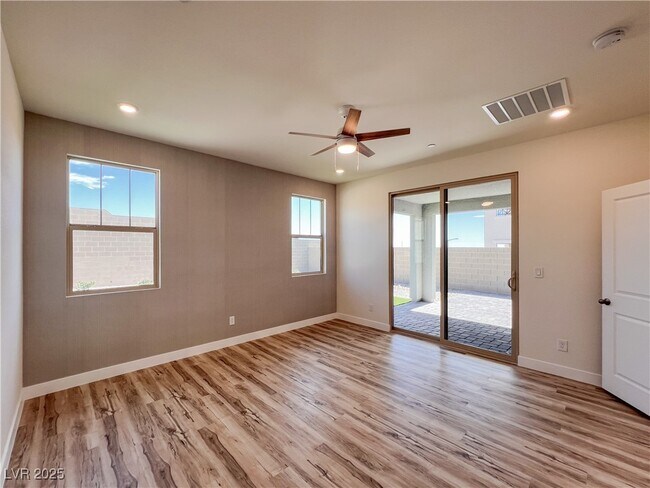 Building Photo - 12470 Madison Pk Pl