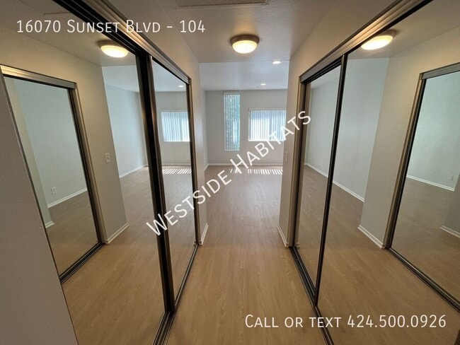Building Photo - 16070 Sunset Blvd
