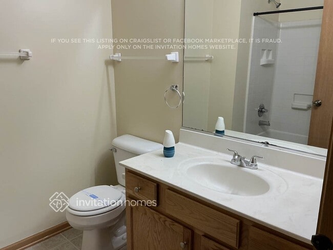 Building Photo - 3803 Adesso Ln