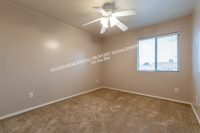 Building Photo - 7661 S Freshwater Pearl Dr