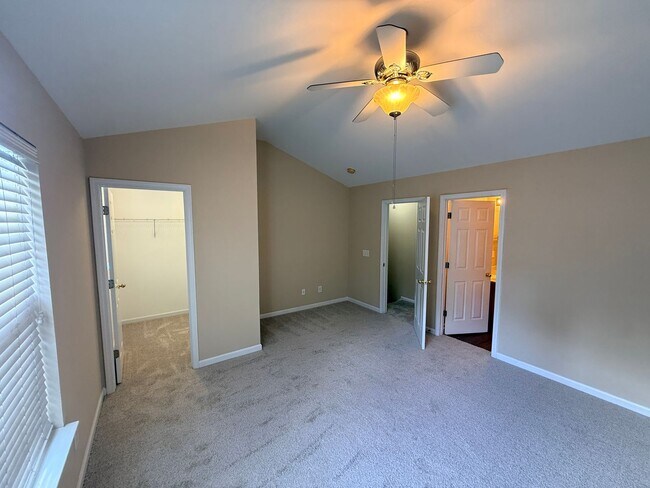 Building Photo - 1249 Liberty Bell Ct