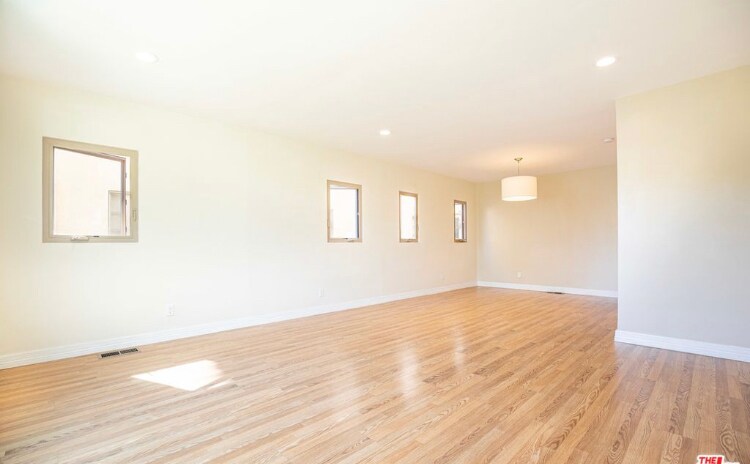 Dining room - 8251 W 4th St
