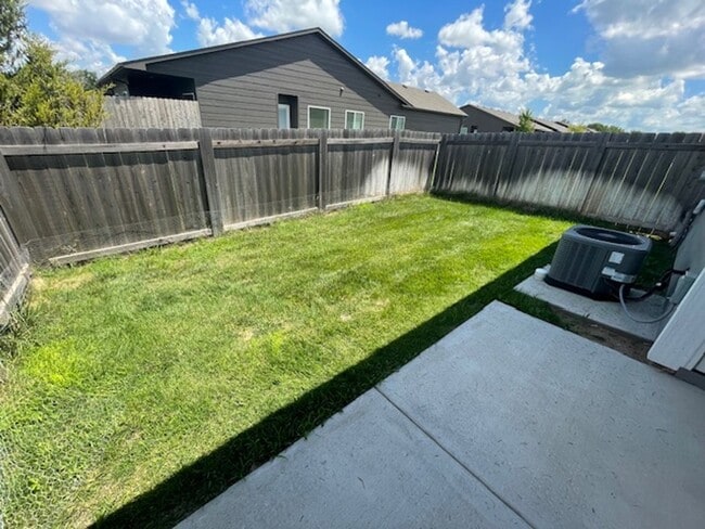 Building Photo - For Rent – Charming 3 Bed | 2 Bath Home wi...