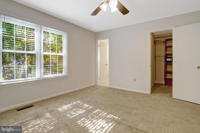 Building Photo - 7416 Spring Tree Dr