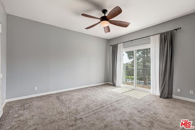 Building Photo - 13011 Mindanao Wy