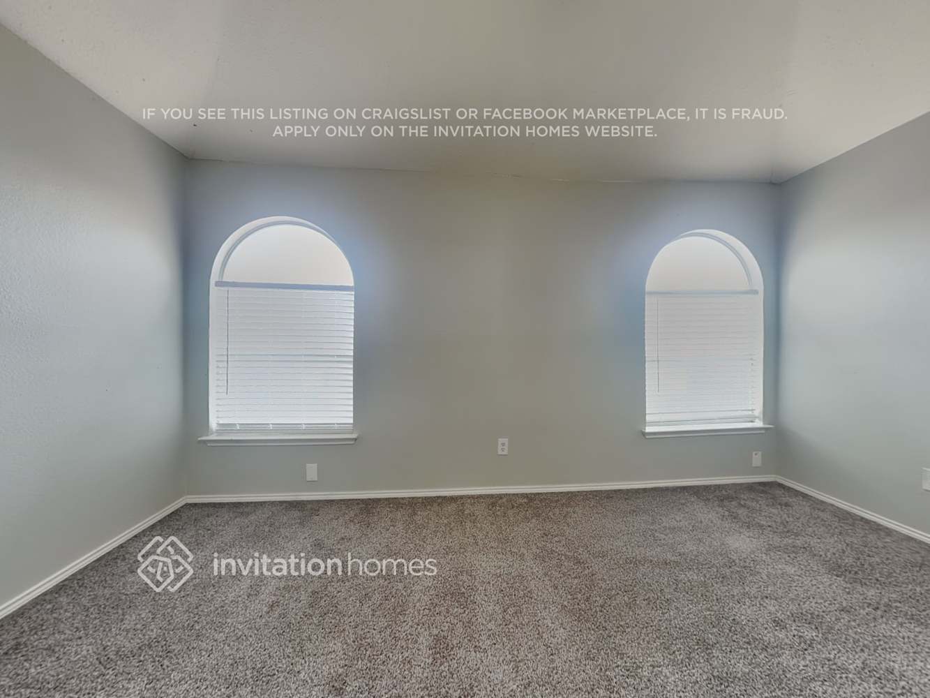 Building Photo - 828 Sansome Dr