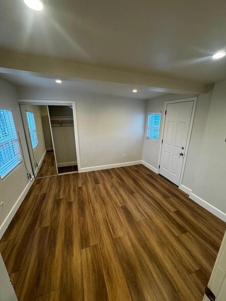 Building Photo - 8765 S San Pedro St