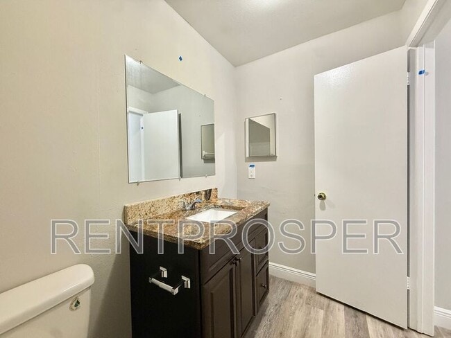 Building Photo - 4111 S Semoran Blvd