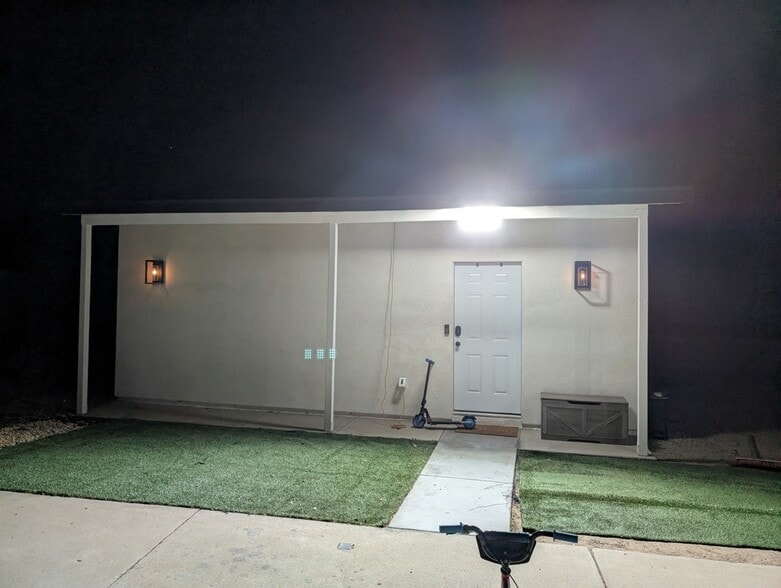 Building Photo - 1662 Kellogg Ave