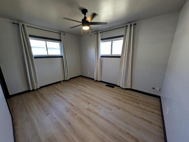 Building Photo - 182 Cortez St