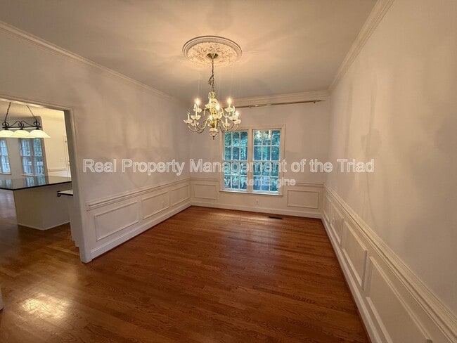 Building Photo - 4210 Shoal Creek Dr