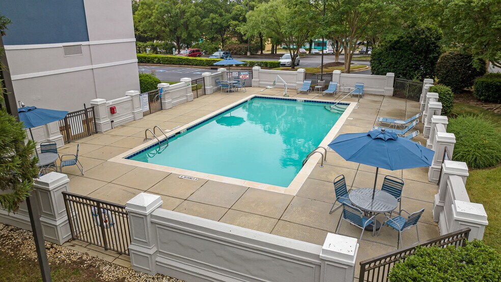 1105 Flats at North Hills 1105 Navaho Dr Raleigh NC 27609 Apartment Finder