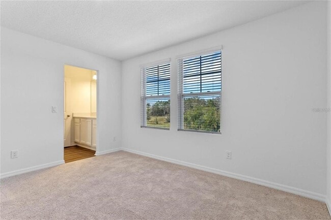 Building Photo - 1808 Sanibel Dr