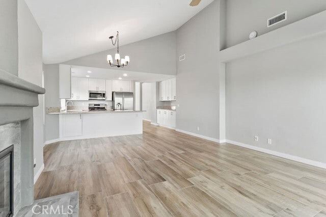 Building Photo - 28645 Via Pasatiempo