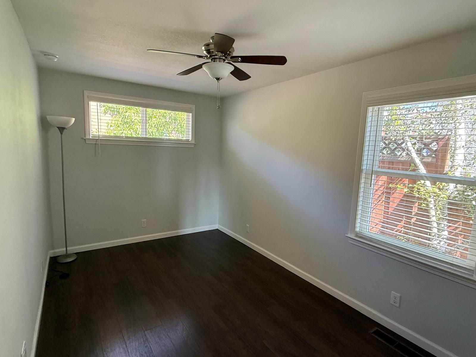 second bedroom - 16650 Rolando Ave