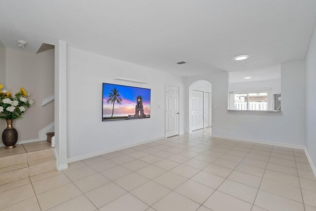 Building Photo - 13765 SW 171st Terrace