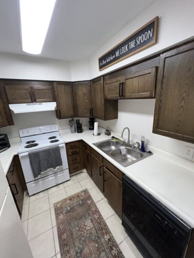 Building Photo - 4547 Alvin Dark Ave