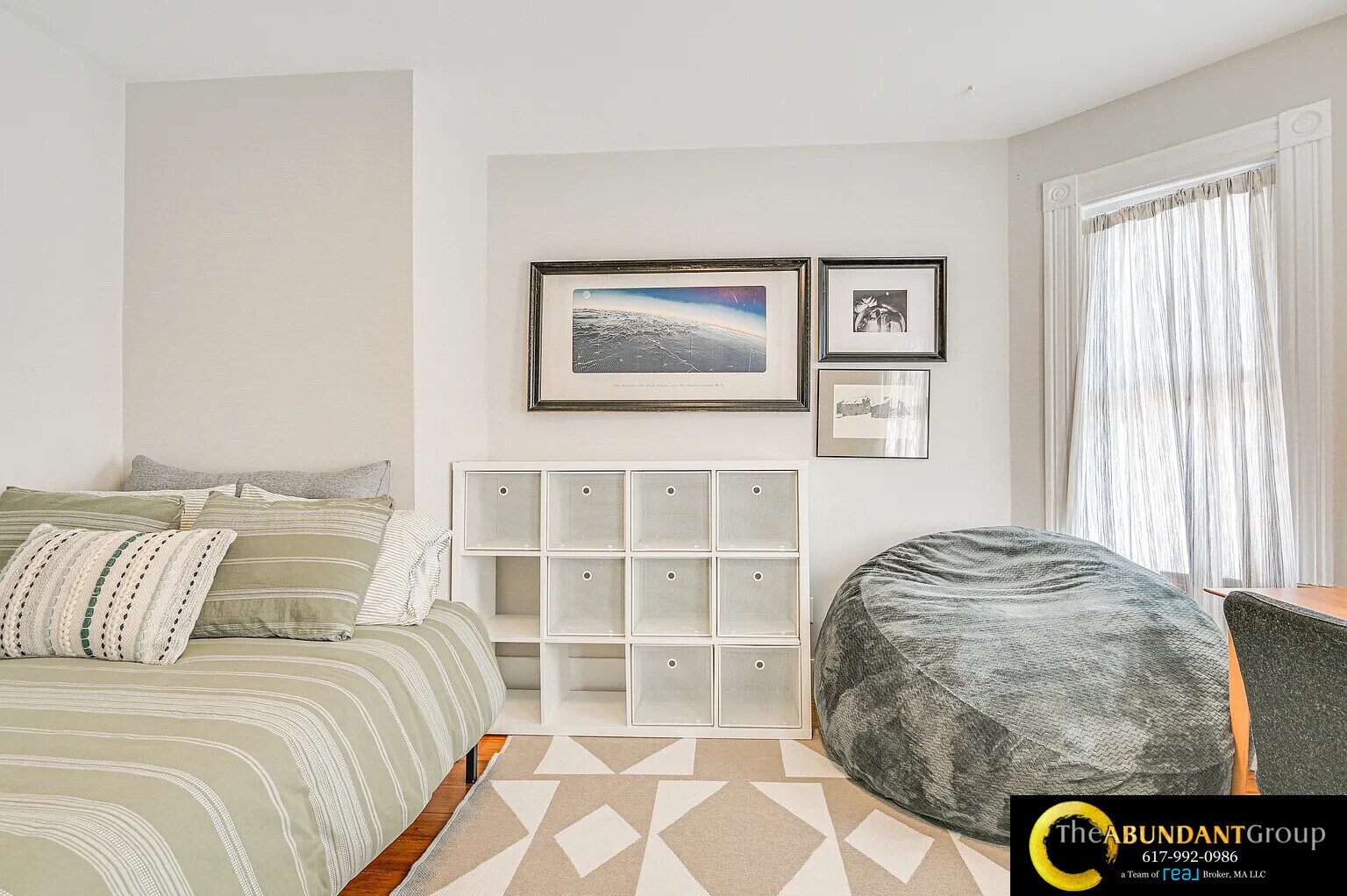 Building Photo - 44 Cottage St