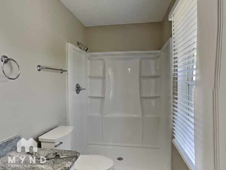 Building Photo - 4237 Ansar Ct