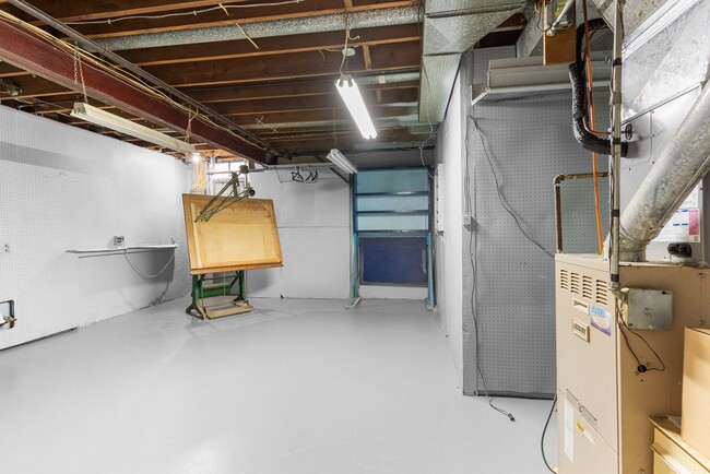 Building Photo - 3961 New Rd