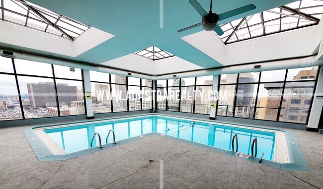 Building Photo - Ultimate Urban Living, Incredible Amenities!!-Beautiful Studio Apartment in Downtown KC-Coming SO...