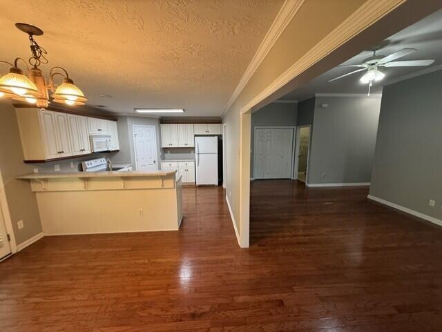 Building Photo - 175 Oakland Dr