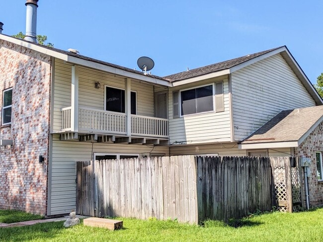 Building Photo - 850 Asheville Dr