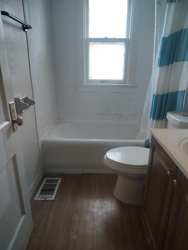 Building Photo - 7176 Hunter Ave