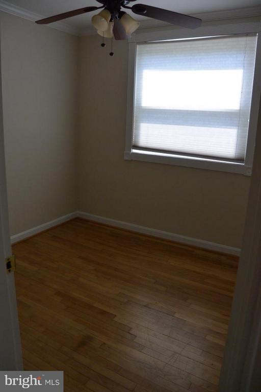 Building Photo - 3720 Terrace Dr