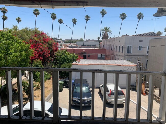 Building Photo - 120 N Berendo St