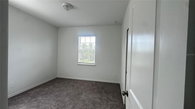 Building Photo - 1025 Pando Lp