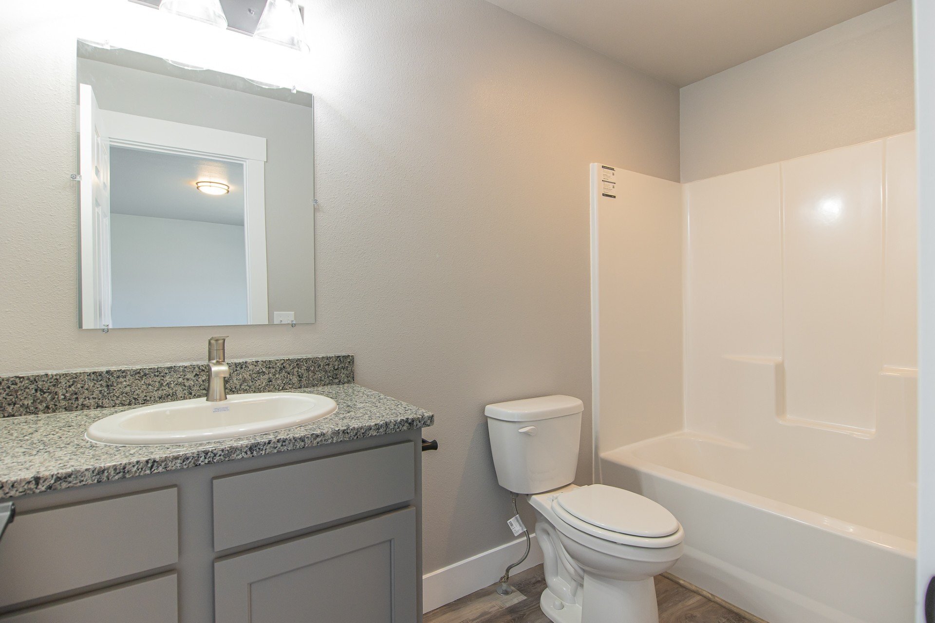 Building Photo - 2300 Deerfield Ln