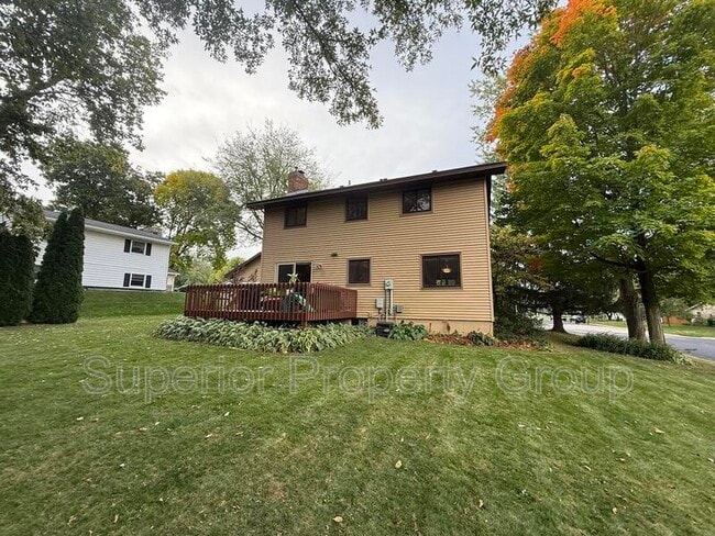 Building Photo - 5206 Summer Trail Rd