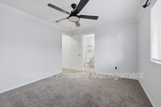 Building Photo - 1020 Aspen Grove St