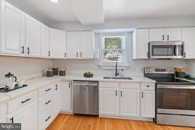 Building Photo - 2209 Monocacy Rd