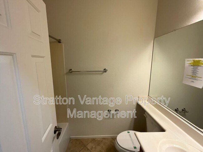 Building Photo - 18471 Verdin Rd