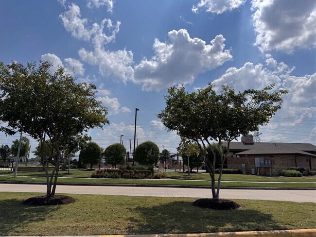 Building Photo - 19911 Whistle Creek Ln