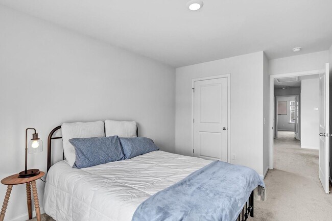 Building Photo - Ways Station Golf course community in Richmond Hill Plantation - 4 Bed/2.5 Bath
