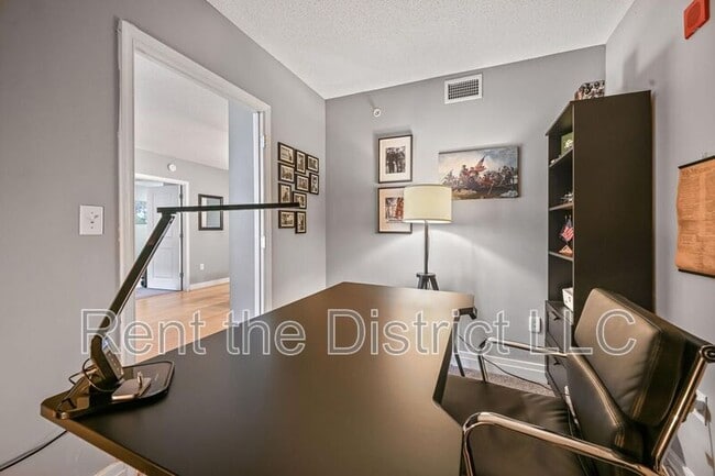 Building Photo - 915 E St NW