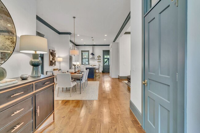 Building Photo - AVAILABLE SEPTEMBER 1ST. Beautifully Restored and FULLY Furnished professionally decorated East N...