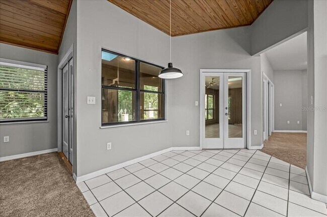 Building Photo - 1326 NW 57th St