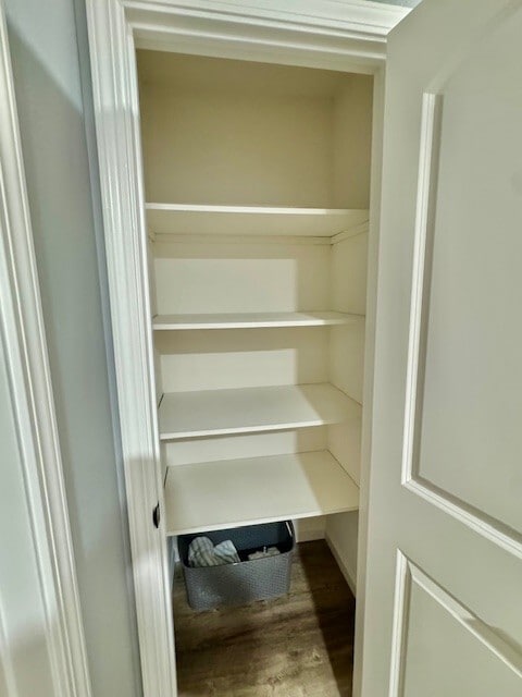 Building Photo - 5030 Valley Crest Dr