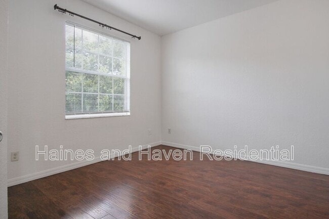 Building Photo - 12201 Indian Creek Dr