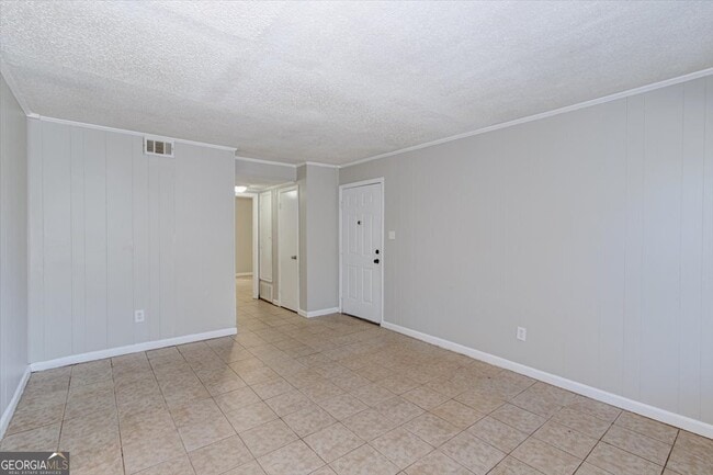 Building Photo - 1232 12th St