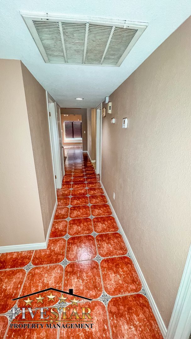 Building Photo - 4212 Ryder Ln