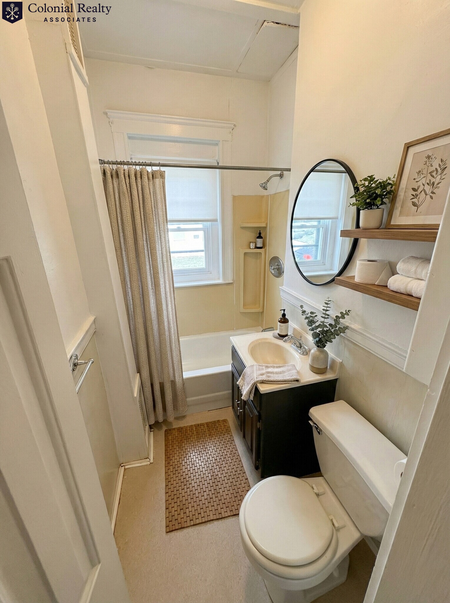 Building Photo - 319 Allston St