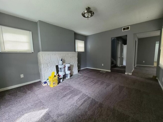 Building Photo - 3-bedroom, 2-bathroom home located in the heart of Kansas City, MO