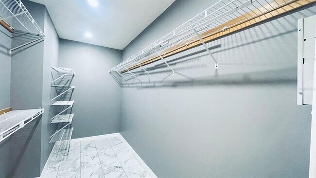 Building Photo - 6807 Galle Ct