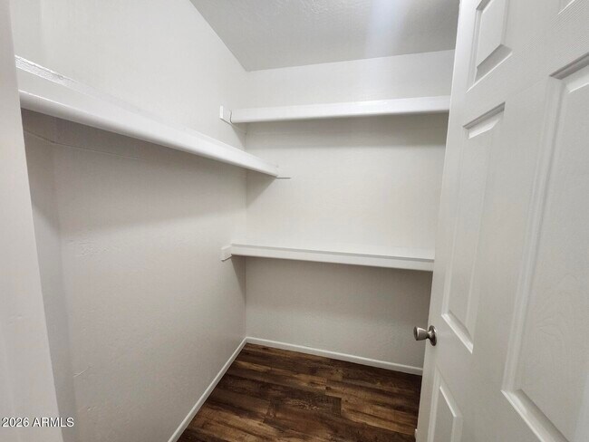 Building Photo - 16602 N 25th St